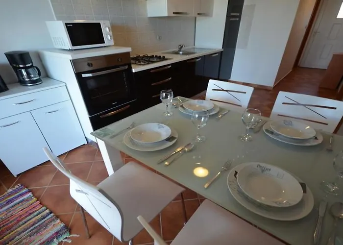 Lanterna 100 Meters From The Sea - By Ta Leut Agency Appartement *