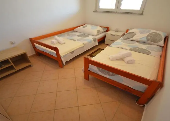 Lanterna 100 Meters From The Sea - By Ta Leut Agency Appartement *
