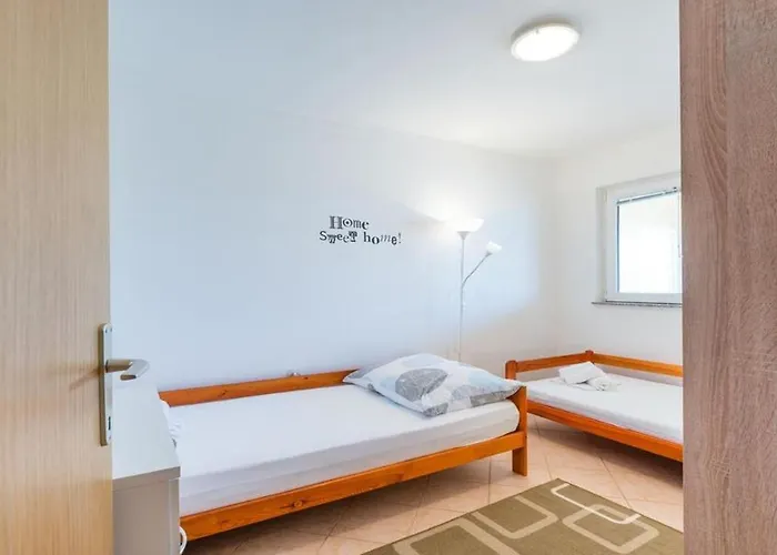 Lejlighed Lanterna 100 Meters From The Sea - By Ta Leut Agency Vir